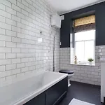 Apartament Wansfell At Lipwood House